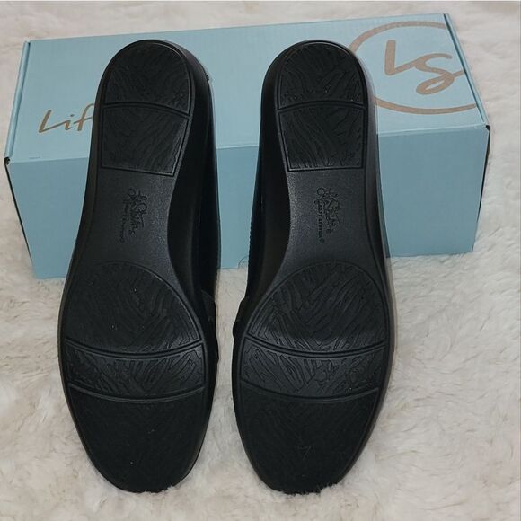 NIB LifeStride Northern Black Slip-on Flat Shoes w Active Arch Tech Size 9.5 - Picture 4 of 14